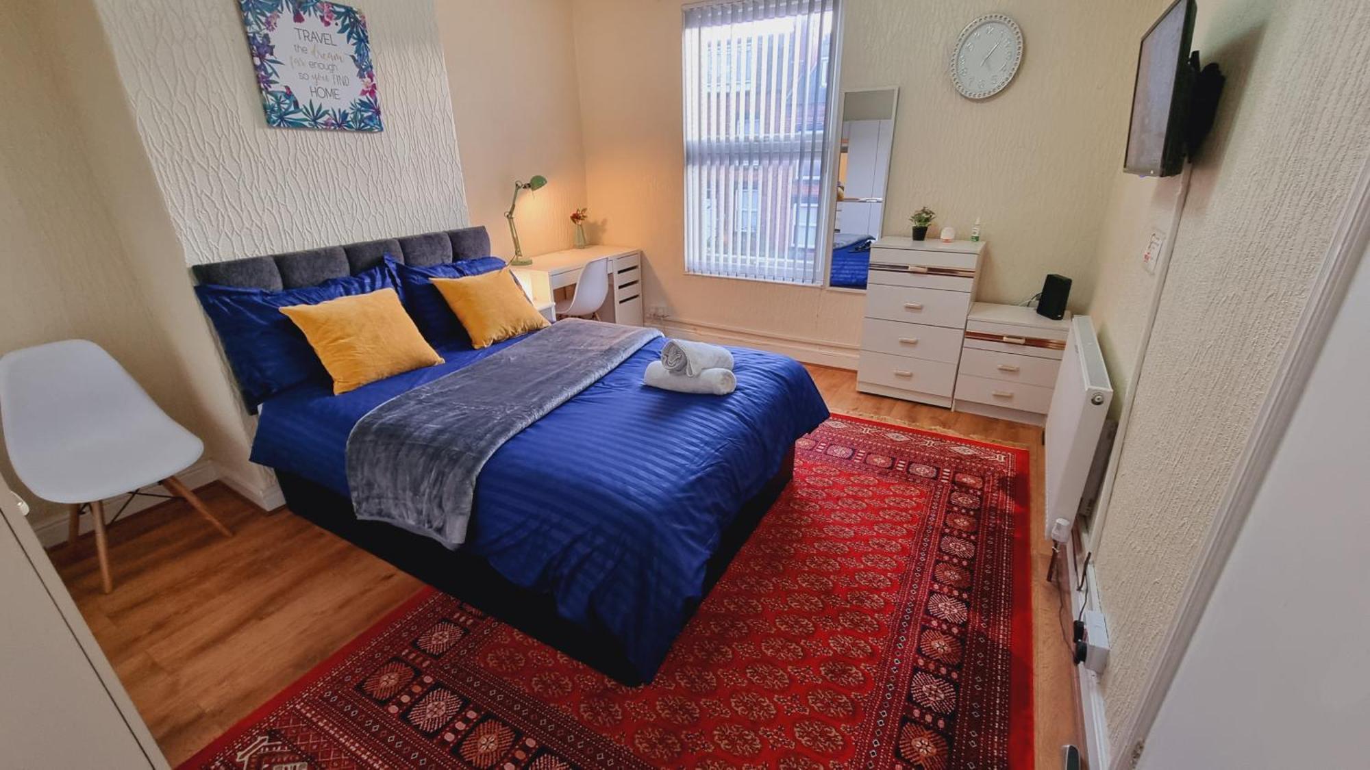 לידס Spacious Two Bedroom House, Parking And Wifi מראה חיצוני תמונה