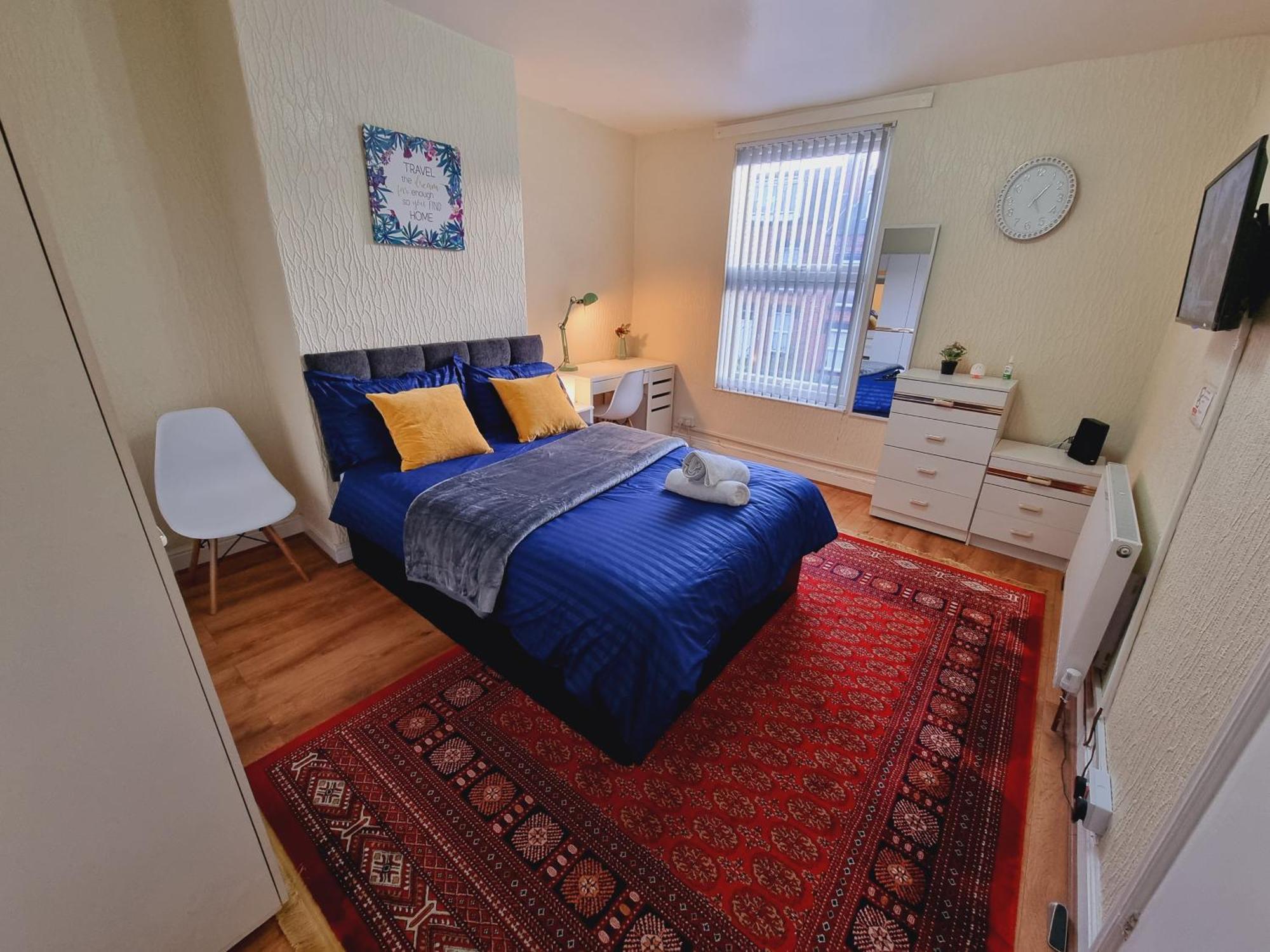 לידס Spacious Two Bedroom House, Parking And Wifi מראה חיצוני תמונה